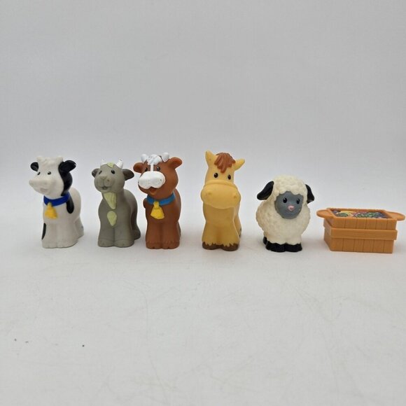 Fisher Price Little People Animal Sounds Farm Barn Silo Playset Animals Works EU - Picture 3 of 15